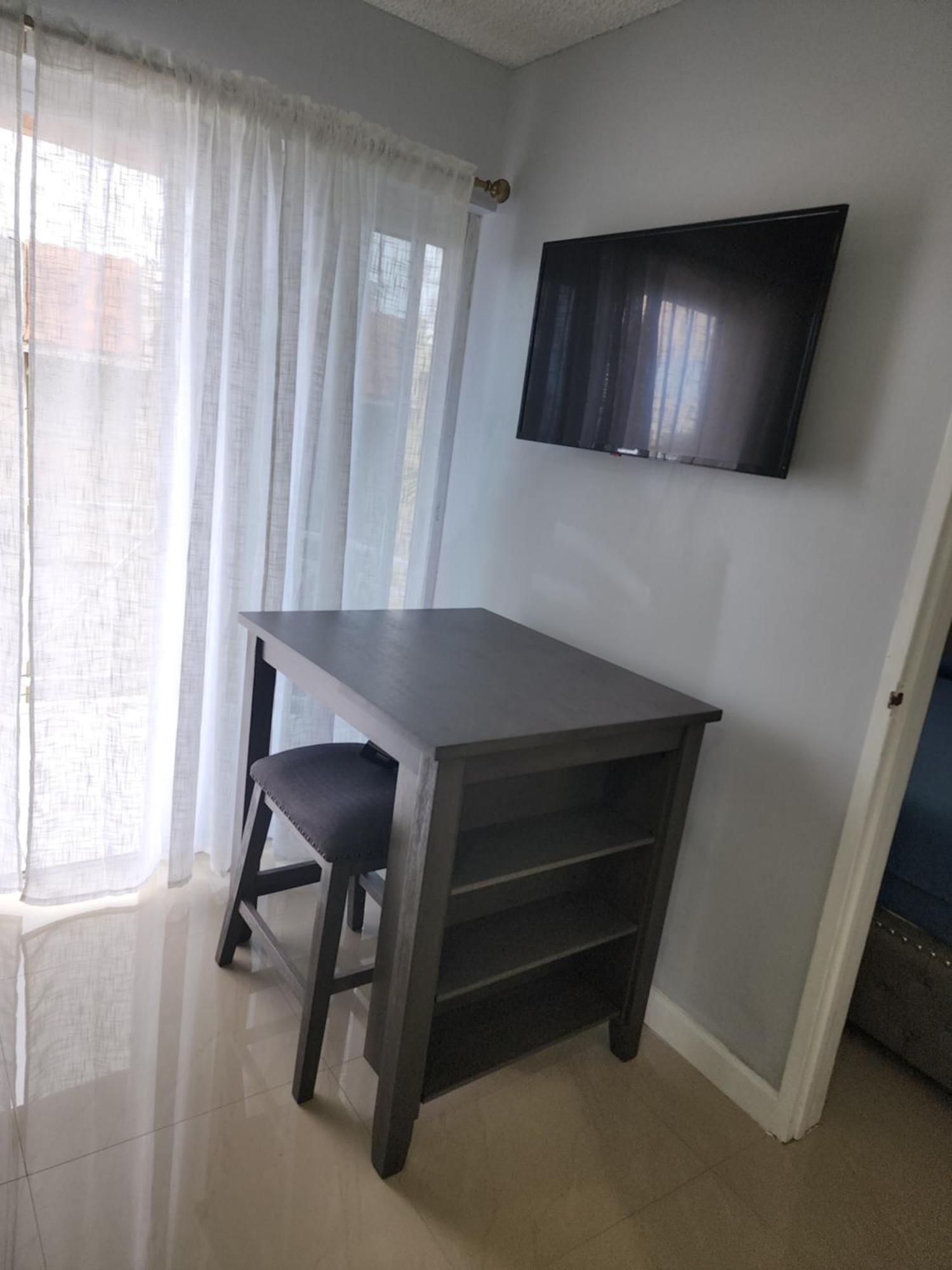 Comfy And Cozy Apartamento Kingston Exterior foto